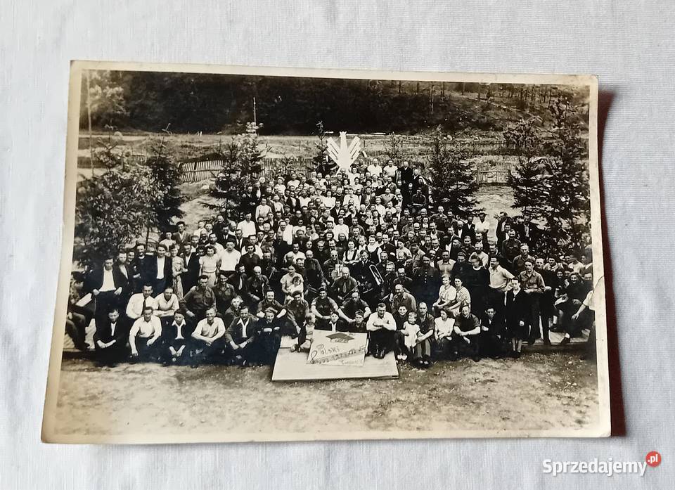 Zdjęcie Polaków z obozu więźniów i pracown Koźminek