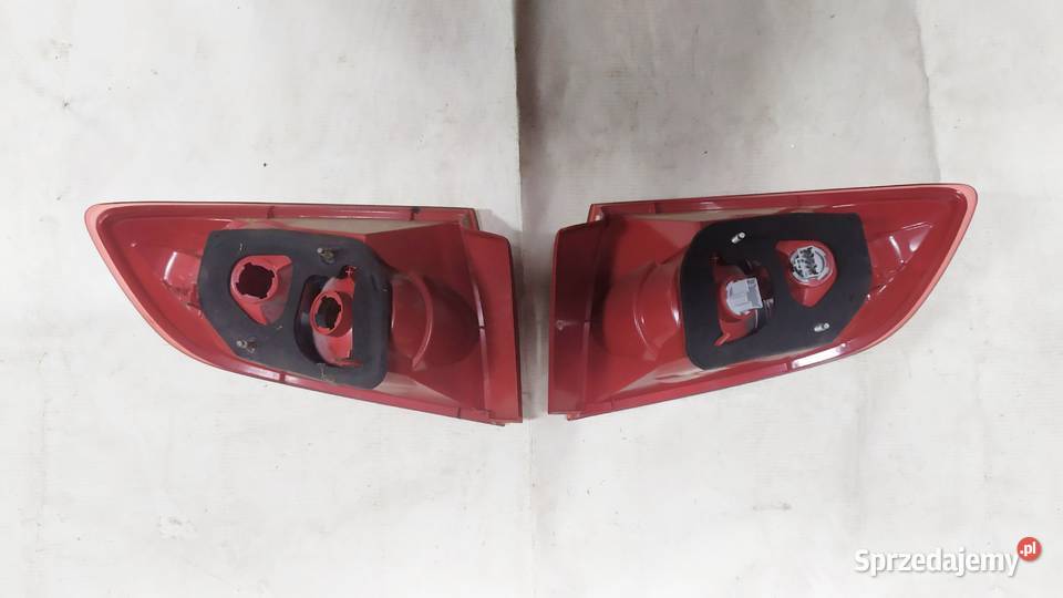 Mazda3 sedan 2003 2005 lampa tył lewa prawa dolnośląskie sprzedam