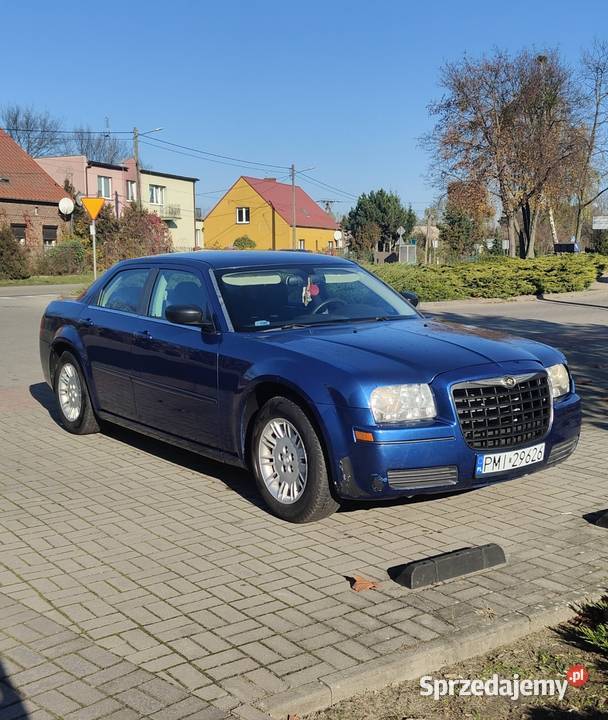 Chrysler 300C 27 benzyna z gazem Zarejestrowany w Polsce Międzychód