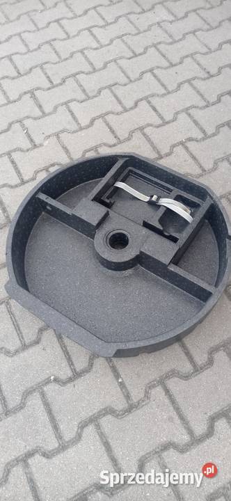 VW Touran Wkład Bagażnika Styropian części sprzedam