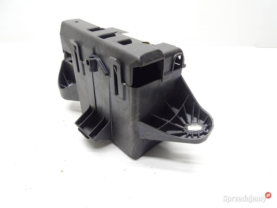 OBUDOWA AKUMULATORA A2465410405 MERCEDES W176 A