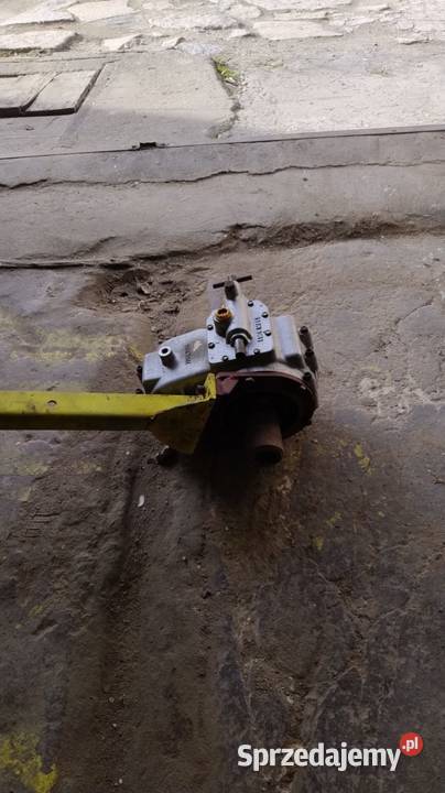 Reduktor obrotów młocarni przekładnia Goczałków