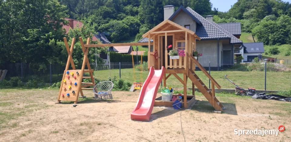 Domek drewniany plac zabaw dzieci