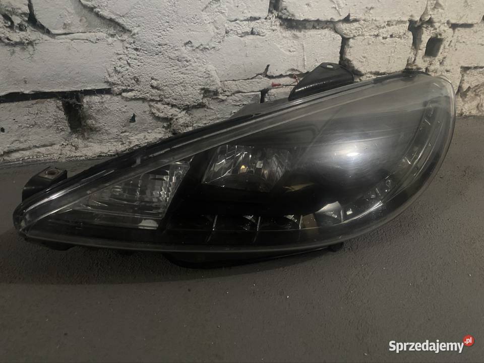 Peugeot 206 lampa przednia prawa daylight tuning śląskie Wodzisław Śląski