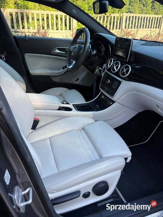 mercedes cla 250 118 przebiegu lubelskie Janów Lubelski sprzedam