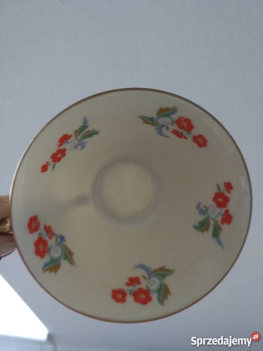 Filiżanka talerzyk deserowy sygnowana porcelana sprzedam