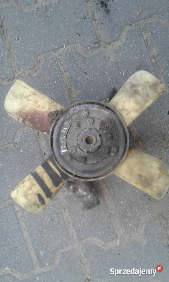 Fiat 125p polonez pompa wodna wody wiatrak pompy wody