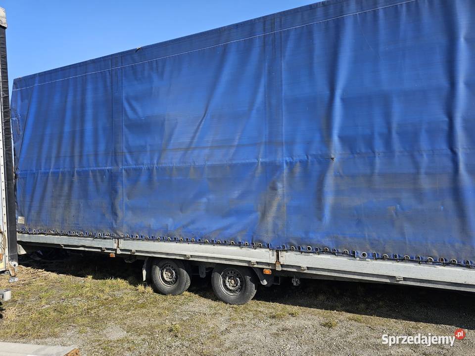 MAN LE 8220 PLANDEKA 720 m Skrzynie z plandeką Tarnobrzeg