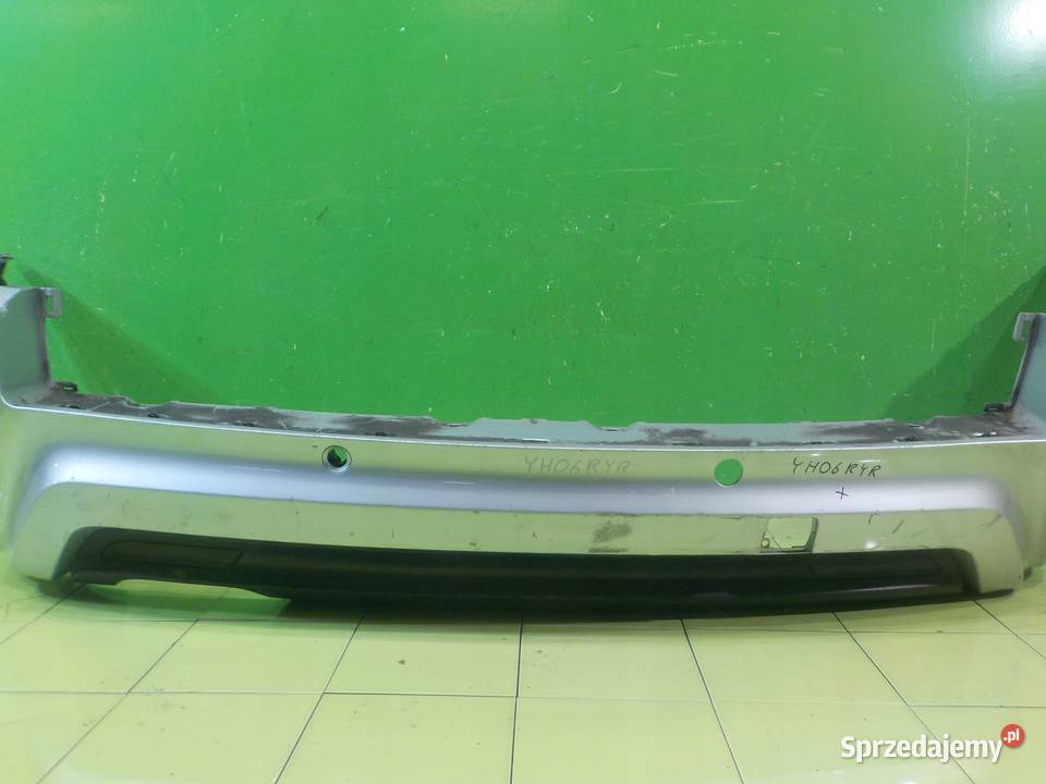 BMW X3 E83 25 B AUT 06r zderzak tyl osobowe Motoryzacja Suków