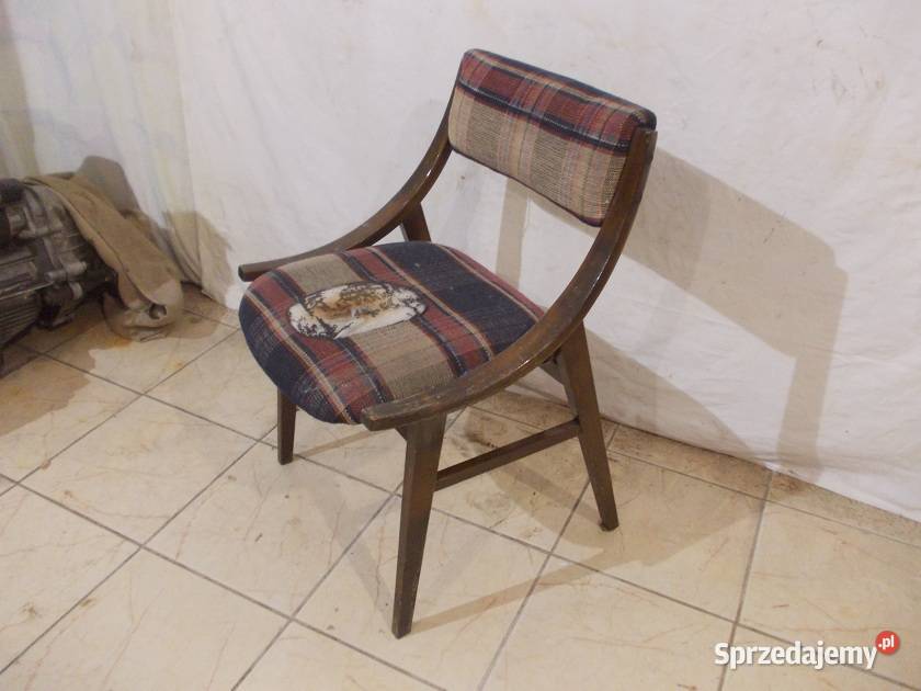 Stare krzesła drewniane Hałasa i skoczki PRL Bielsko-Biała