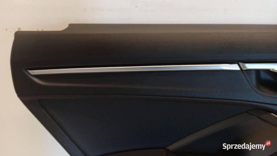 AUDI Q3 83A 83F BOCZEK DRZWI LEWY TYŁ 83A971693C sprzedam