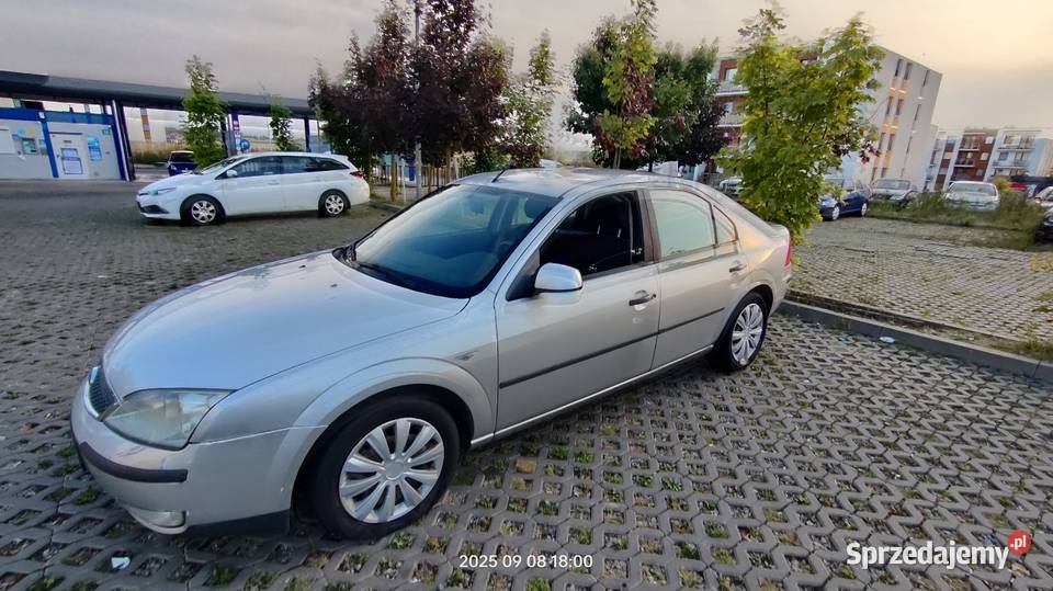 Ford Mondeo 18 benzyna 2003r 4/5 lubelskie Lublin sprzedam