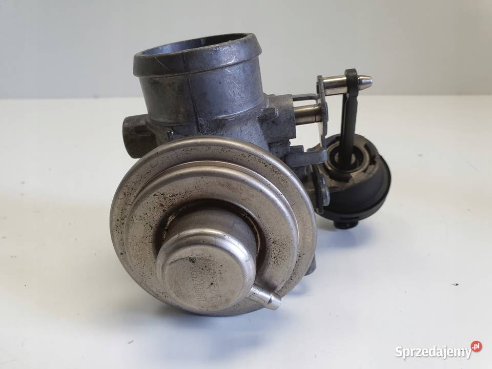 VW Bora 19 TDI ZAWÓR EGR 038131501E Janów