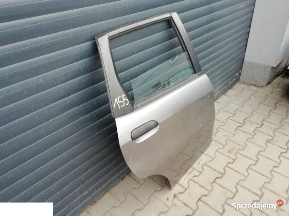 HONDA JAZZ 2010 DRZWI PRAWE TYŁ osobowe Karoseria lubelskie Kozubszczyzna