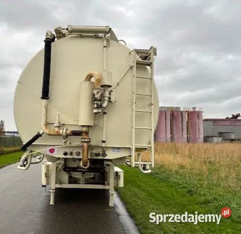 Naczepa cysterna silos 2 osiowa Welgro do paszy 24000kg lubelskie Biała Podlaska