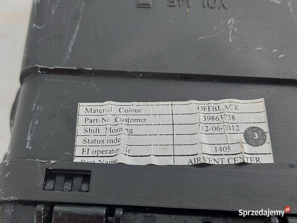 VOLVO C30 12r kratka nawiewu 39863758