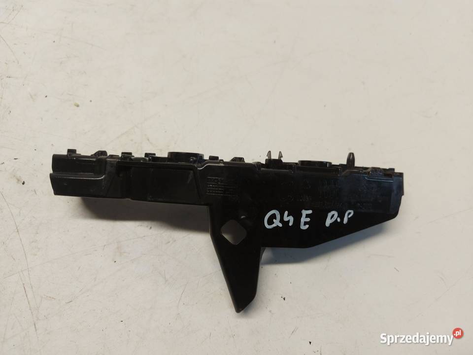 Audi Q4 ETRON 89A 89E ŚLIZG ZDERZAKA PRAWY PRZÓD