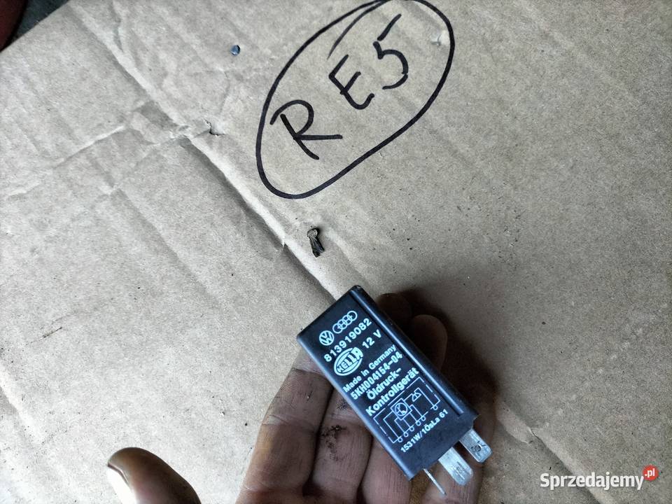 PRZEKAŹNIK 813919082 AUDI 80 B3 Kamień-Kolonia sprzedam