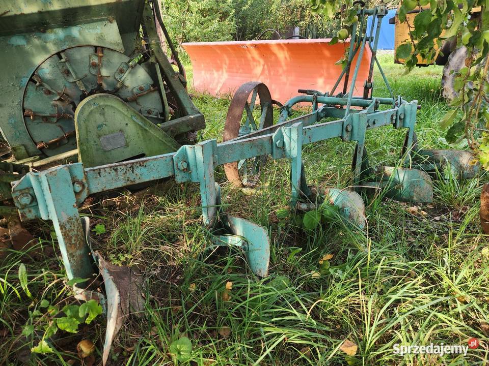 Pług podorywkowy 5 skibowy Rolnictwo Raczki