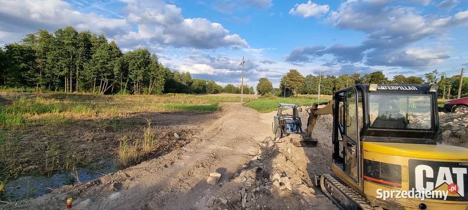 Usługi koparka wywrotką laweta mala Mełgiew