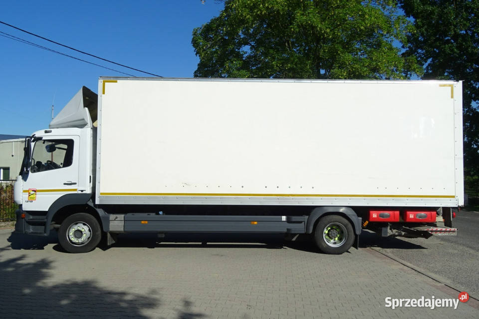 Mercedes Atego 1218 Euro6 323 Kontener 18p winda Góra Kalwaria