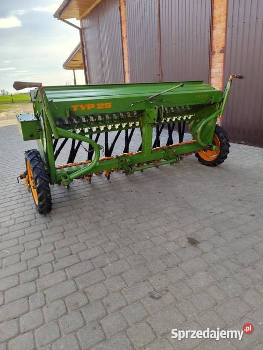 Siewnik Amazone Specjal d7 szerokość 25 metra