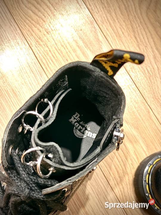 Buty Dr Martens Jadon HDW Hardware Piercing Poznań