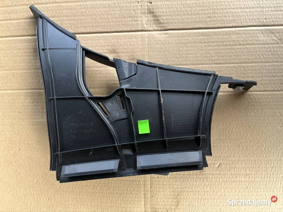 SKODA OCTAVIA IV KIEROWNICA POWIETRZA LEWA osobowe Międzychód