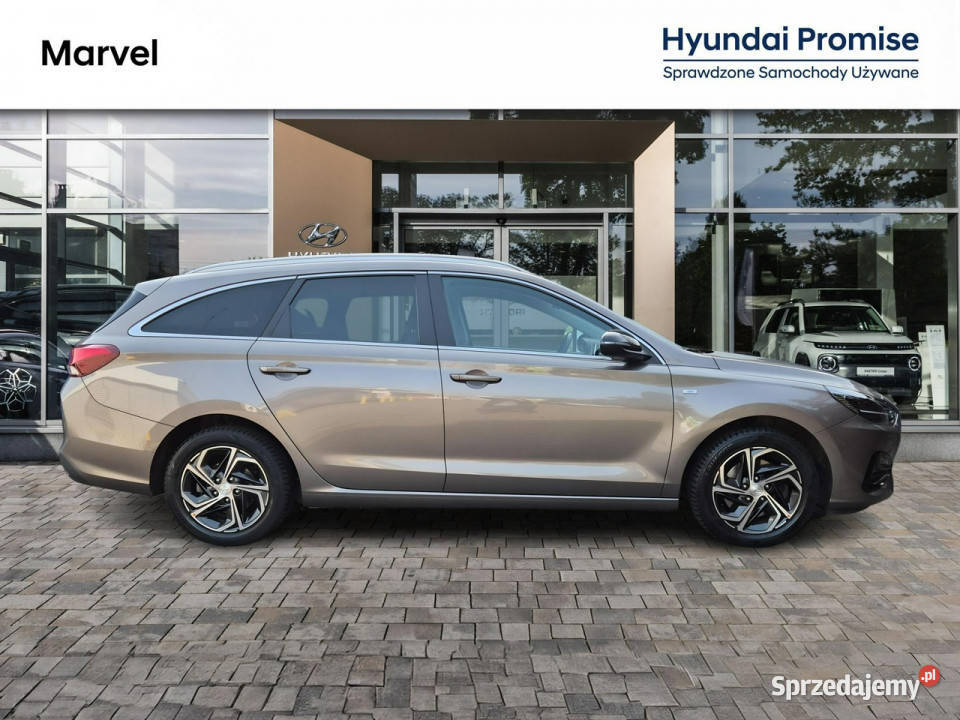 Hyundai i30 15 TGDI 160 6MT Wersja Smart Pakiet brązowy łódzkie Łódź