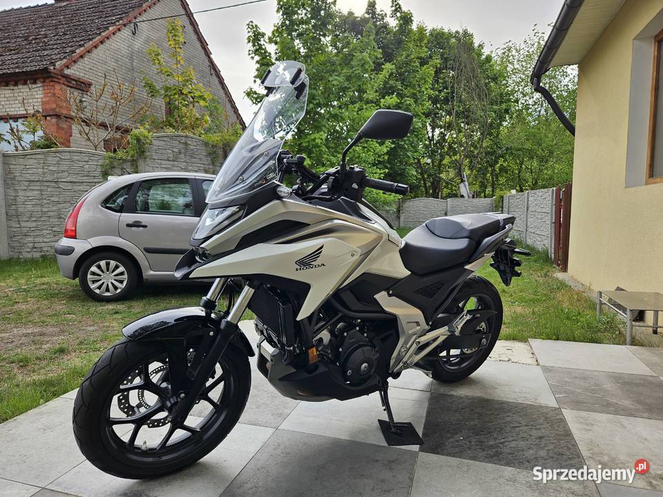 Honda NC 750X DCT aż 1876 salonowy stan pachnie Zielona Góra sprzedam