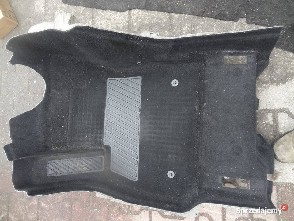 DYWAN WYKŁADZINA PODŁOGA LEWY PRZÓD OPEL