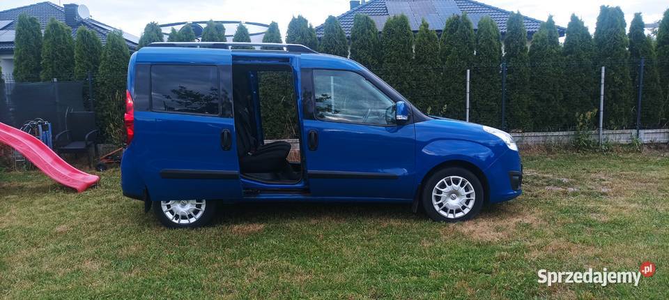 Fiat Doblo Opel combo 2015 automat 16 d Turek