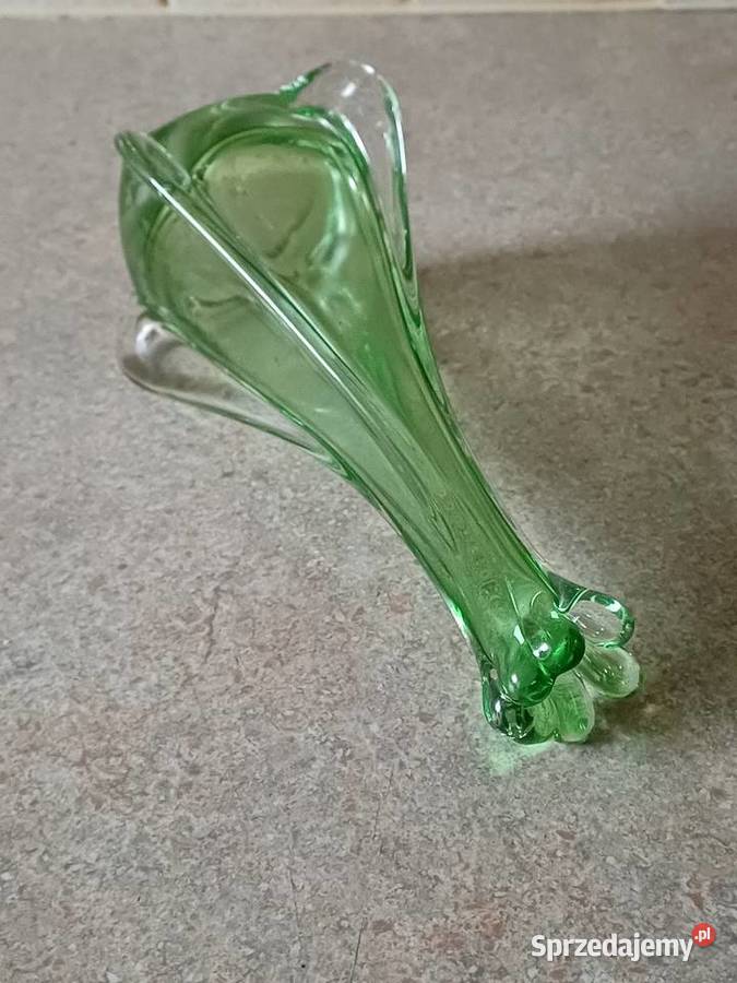 vintage zielony wazonik Nowy Targ