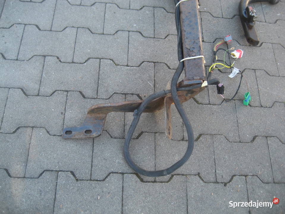 citroen berlingo iii 0812r hak holowniczy Rakoniewice