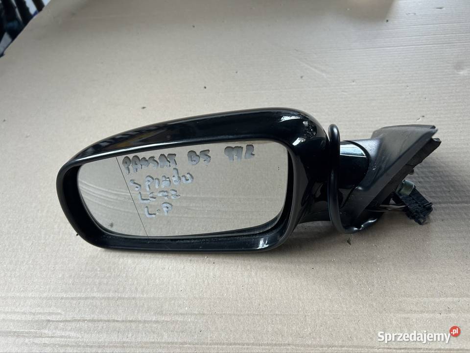 Lusterko kierowcy Passat b5 b5fl czarne LC9Z Grudziądz