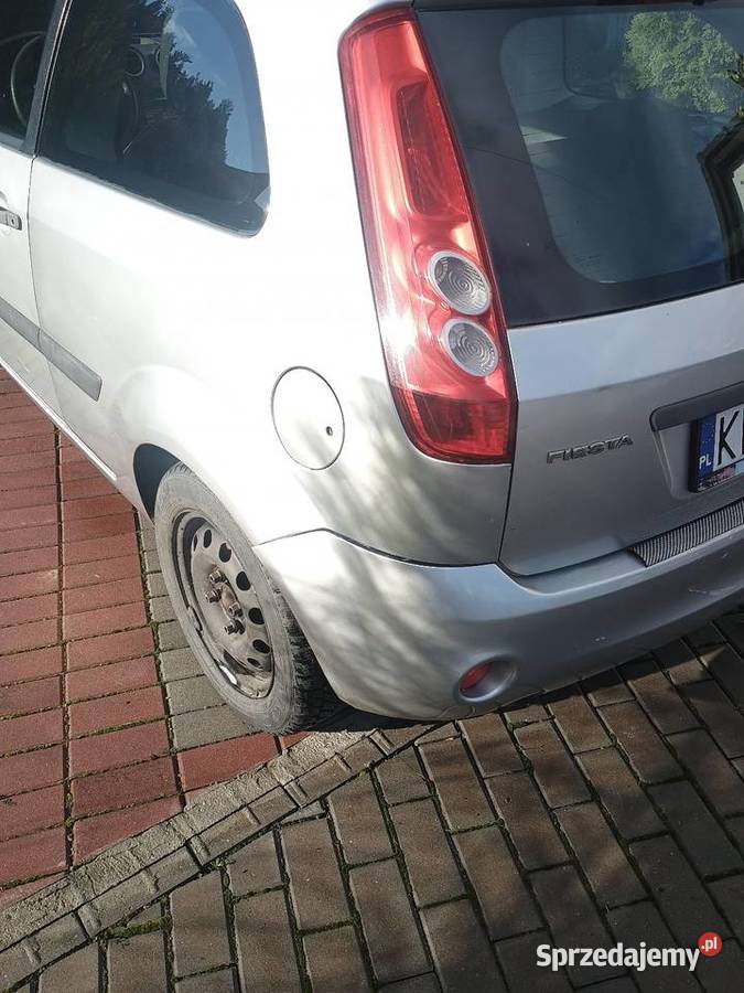 Ford Fiesta 12 LPG Rok produkcji 2006 Chełm Śląski
