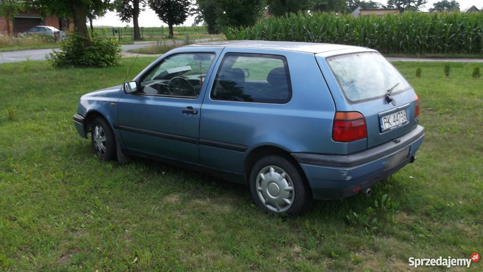 WV Golf 3 sprzedamSprawny technicznie w ciągłej manualna Golf Garzew