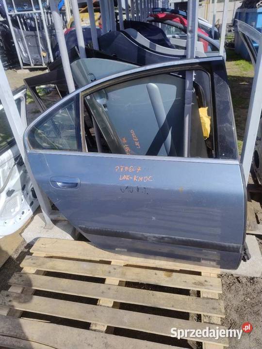 DRZWI PRAWY TYŁ KMDC PEUGEOT 607 Drzwi