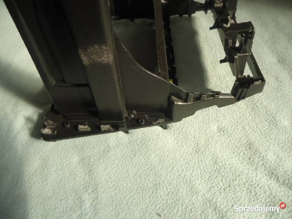 RAMKA KIESZEŃ RADIA SEAT TOLEDO 6JB 857 009 Jaworzno sprzedam