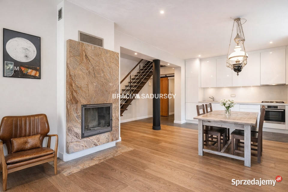 Dom wolnostojący 1812m Pielgrzymowice Rok budowy 2004 sprzedam