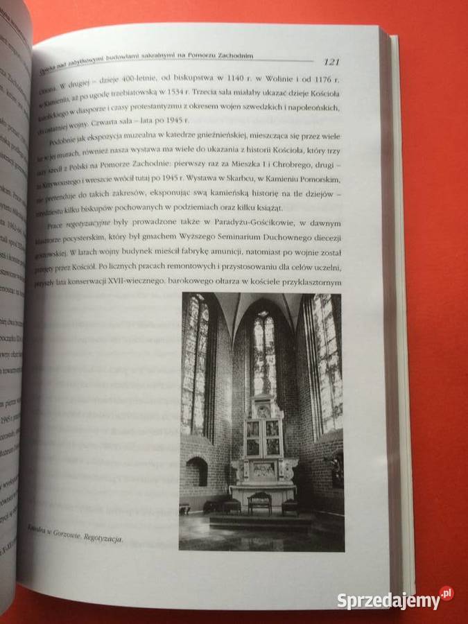 2376 W Cieniu Trzech Katedr Szczecin