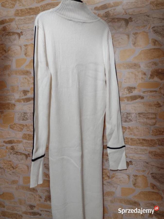 38 ZARADługa ołówkowa sukienka z Kraków