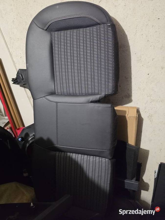 PEUGEOT 208 I LIFT FOTELE KOMPLET PRZEDNIE Lubin sprzedam