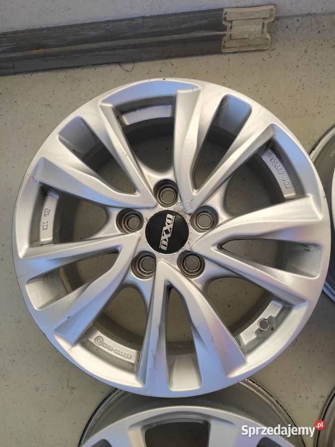 Alufelgi Toyota Auris Corolla CHR RAV IS200 Samochodowe Kielce sprzedam