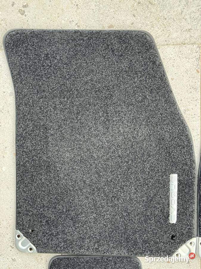 Dywaniki samochodowe Range Land Rover welur sprzedam