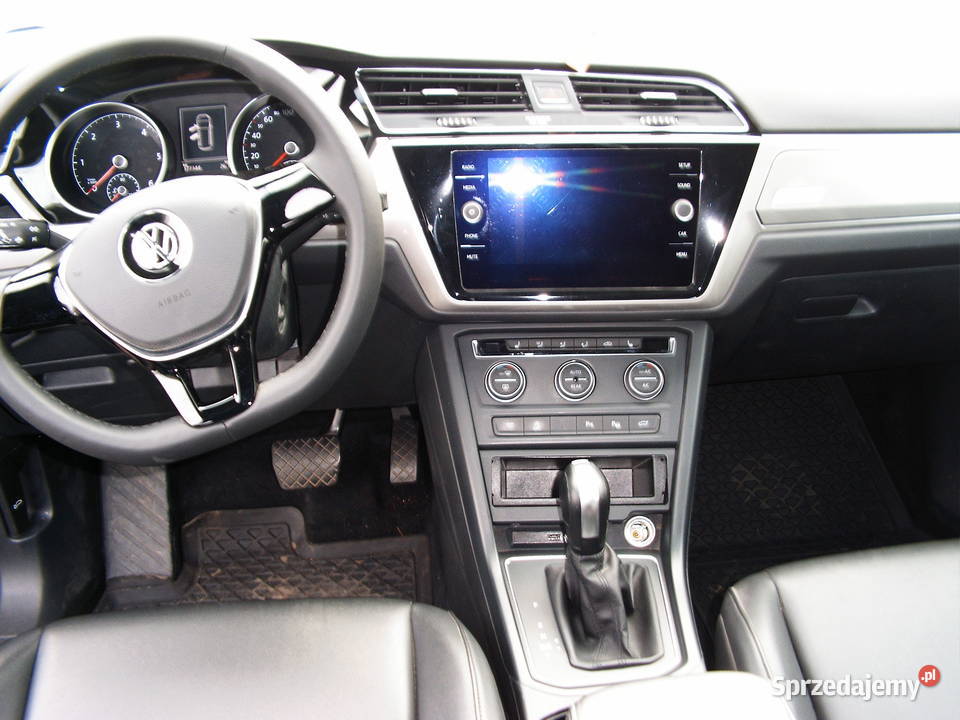 Volkswagen Touran 20 TDI 2019 r VAT marża wielkopolskie Września sprzedam
