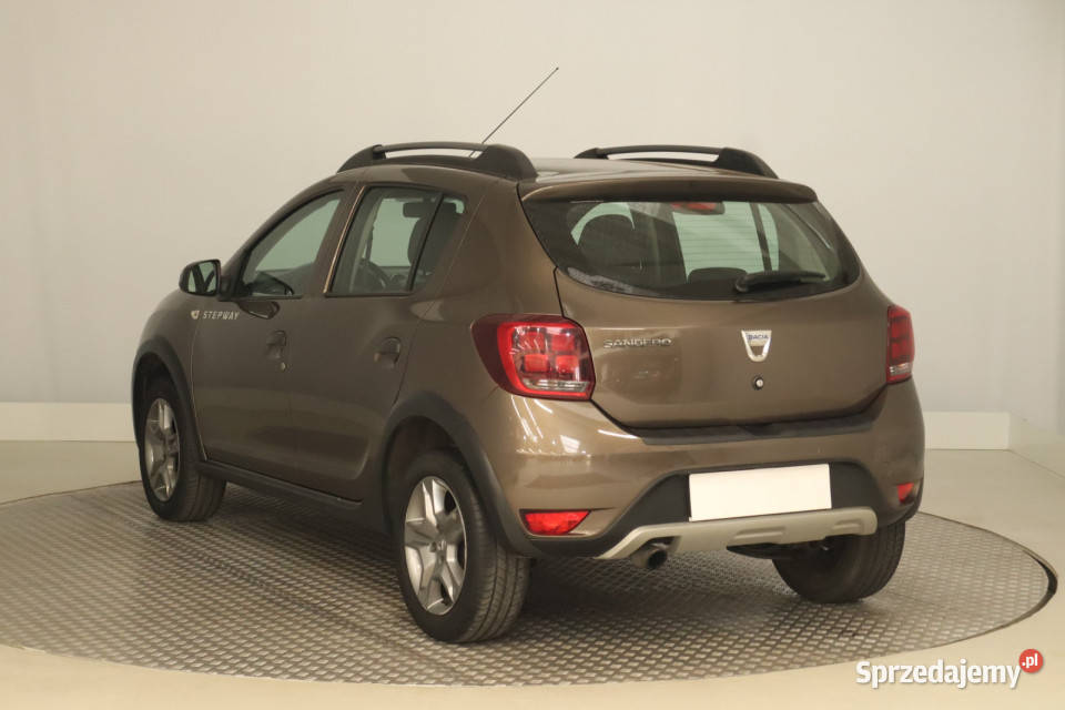 Dacia Sandero 09 TCe bluetooth
