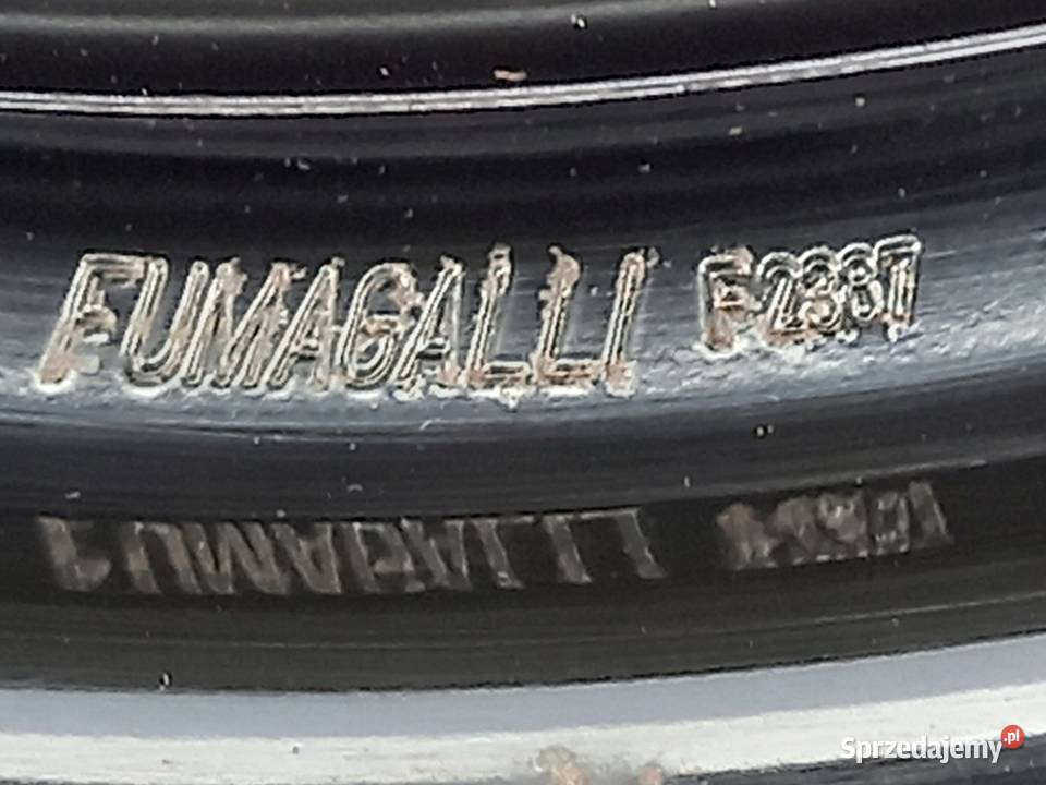 Koło dojazdowe dojazdówka 16 stan na zdjęciu świętokrzyskie Kielce