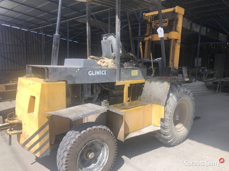 Wózek widłowy Terenowy 200 T mazowieckie