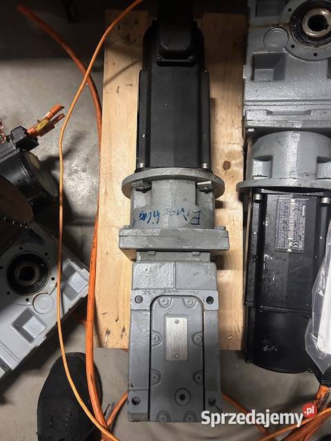 Serwo naped Servomotor Rexroth MKD071B061KP0KN z Sława sprzedam